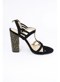 Kalın Siyah Topuklu Ayakkabı