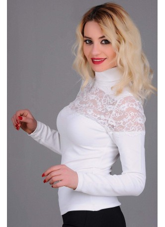 Dantel Küpürlü Balıkçı Beyaz Bluz