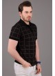 Polo Yaka Sarı Karali Siyah T-Shirt