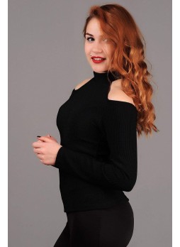 Omuz Açık Siyah Bluz