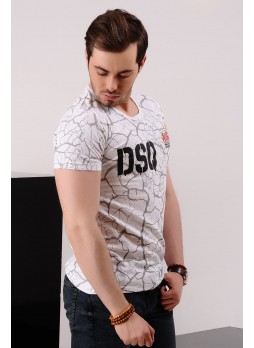 Baskılı Armalı Beyaz T-shirt