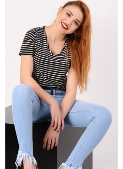 Çizgili Siyah Beyaz T-shirt