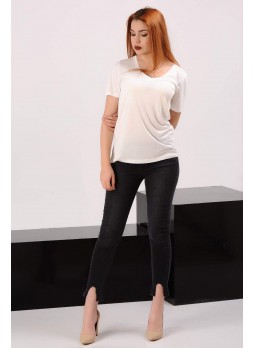 V Yaka T-shirt