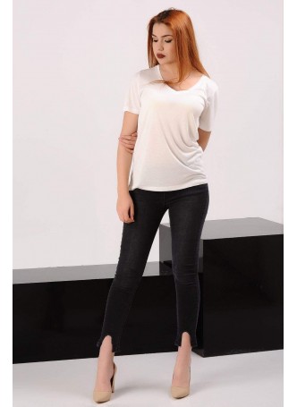 V Yaka T-shirt