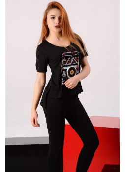 Vosvos İşlemeli Siyah T-shirt