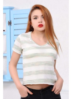 Yeşil Şeritli V Yaka T-shirt