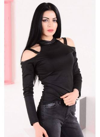 Omuz Açık Deri Detay Siyah Bluz
