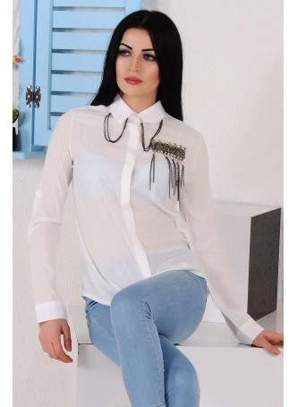 Kancalı Beyaz Gömlek