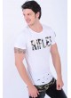 Rifles Baskılı Omuz Arma Beyaz T-Shirt