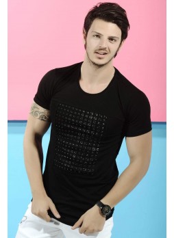 Kabartma Baskı Desenli Siyah T-Shirt