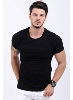 Kabartma Baskılı Siyah T-Shirt