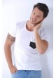 Cep Kabartma Desen Beyaz T-Shirt