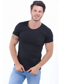 Cep Omuz Kabartma Siyah T-Shirt