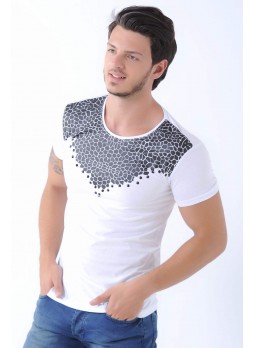 Yaka Kabartma Baskı Beyaz T-Shirt