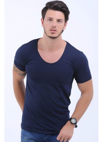 Geniş Yaka Lacivert T-Shirt