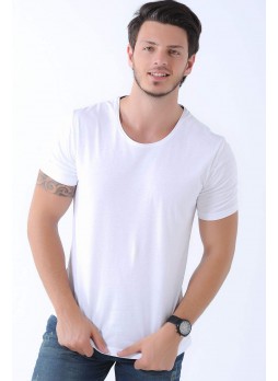 Geniş Yaka Beyaz T-Shirt