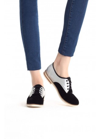 Lizet Siyah Süet Gümüş Detaylı Bağcıklı Bayan Babet Ayakkabı