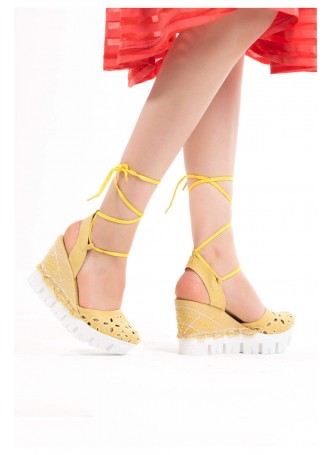 Vel Sarı Kot Bilekten Bağlamalı Bayan Dolgu Topuk Ayakkabı