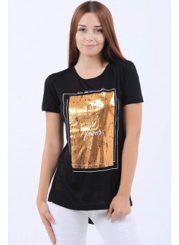 Altın Baskılı Siyah T-Shirt