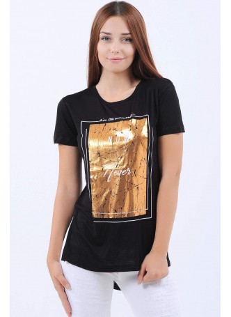 Altın Baskılı Siyah T-Shirt