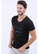 Kabartma Yazı Baskılı Siyah T-Shirt