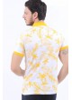 Sarı Yaprak Desen Polo Yaka Beyaz T-Shirt
