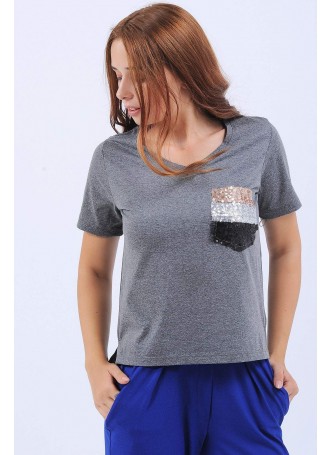 Cep Detay V Yaka Gri T-Shirt