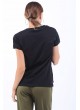 Baskılı Pul Detay Siyah T-Shirt